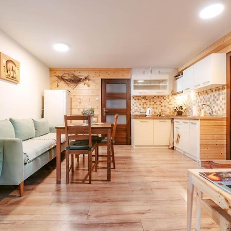 Apartman Florian 特伦钦温泉区 外观 照片