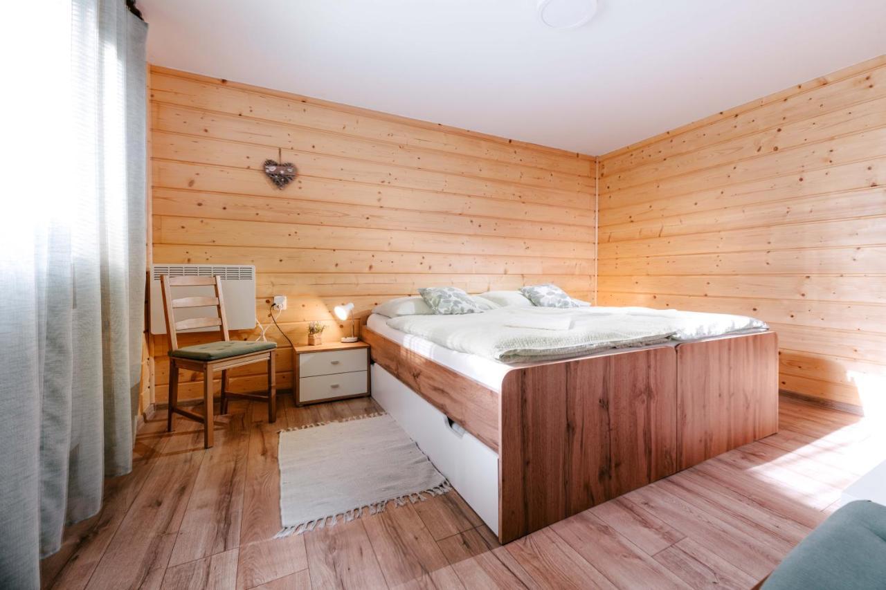Apartman Florian 特伦钦温泉区 外观 照片