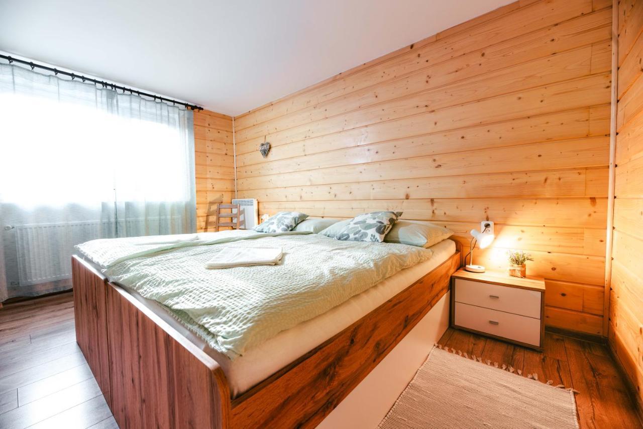 Apartman Florian 特伦钦温泉区 外观 照片